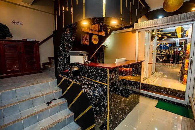 Break Point Hotel Patong Exterior foto